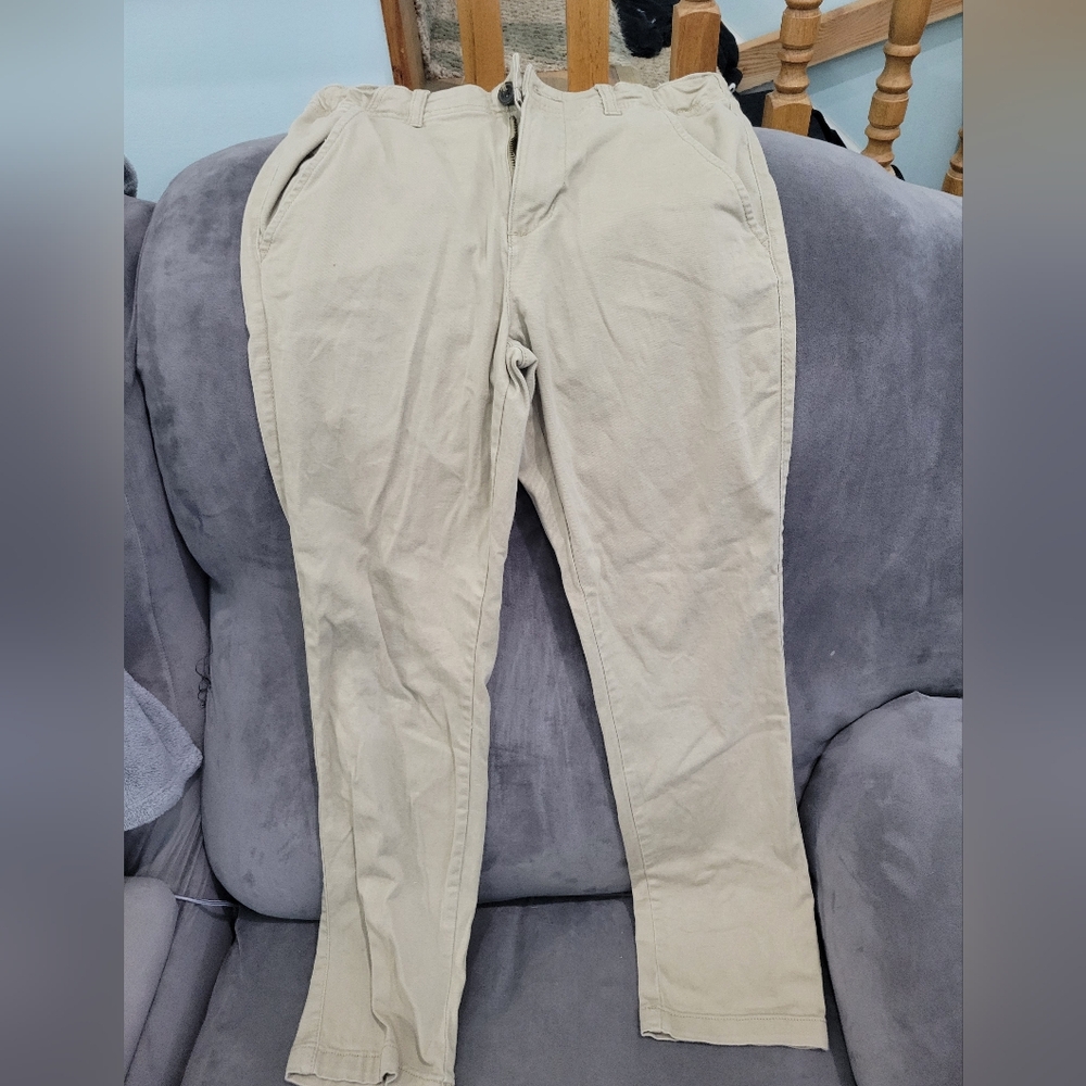 Khaki pants